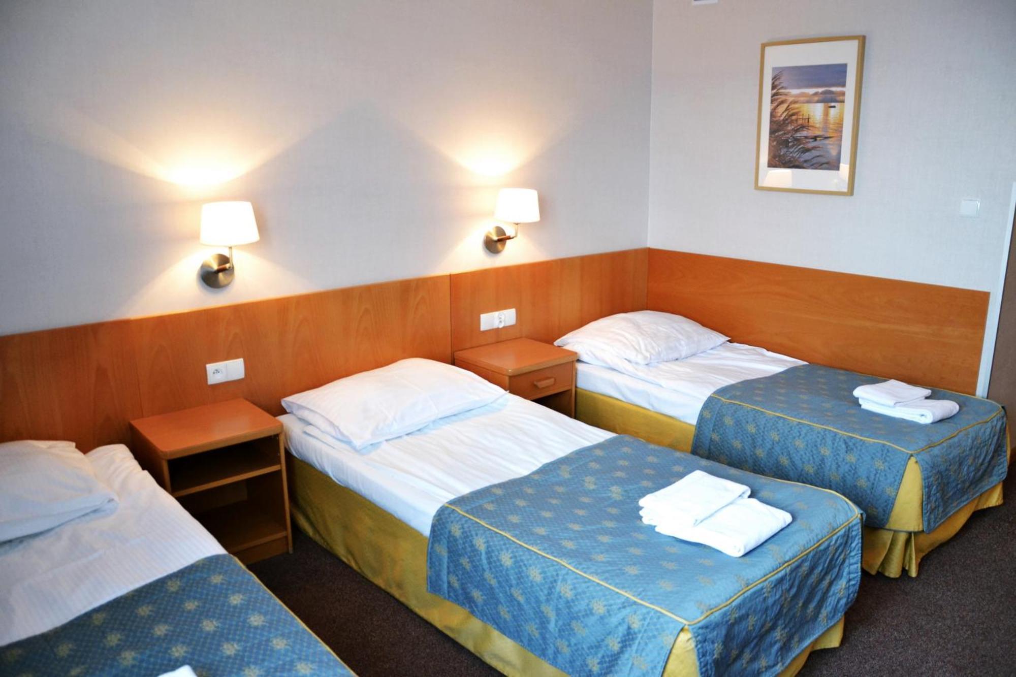 Hotel Orlik Płońsk Ruang foto